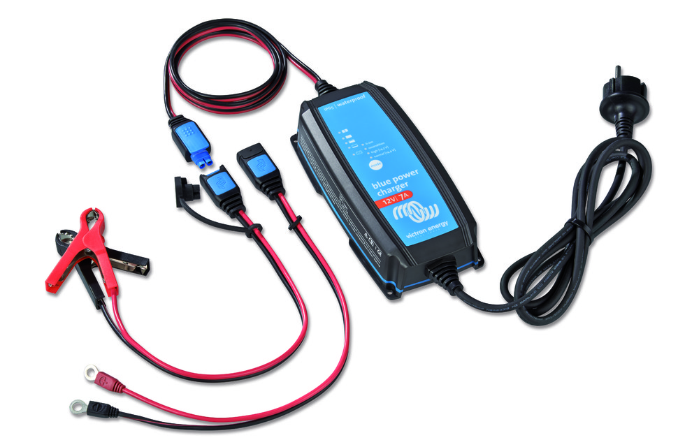 Victron Energy Blue Power acculader IP65 in promotie bij Dobbelaere Auto-Elektriciteit Maldegem